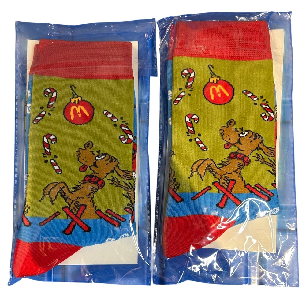 2 Pairs McDonalds Canada Grinch Max Dog Christmas Crew Socks Green Red New 2025